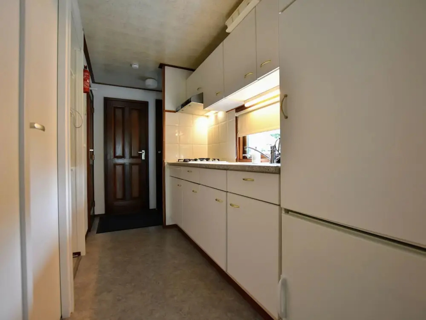 Spacious Chalet With Enclosed Garden in Small-scale Holiday Resort Adjacent to Forest