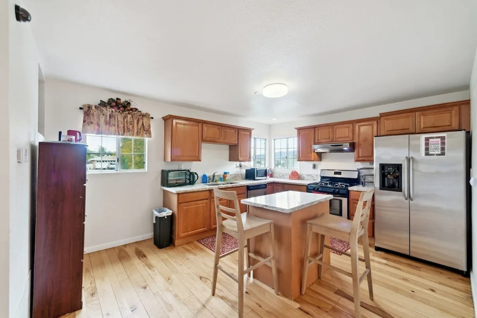 Paradise On Earth 3 Bedroom Residence by RedAwning