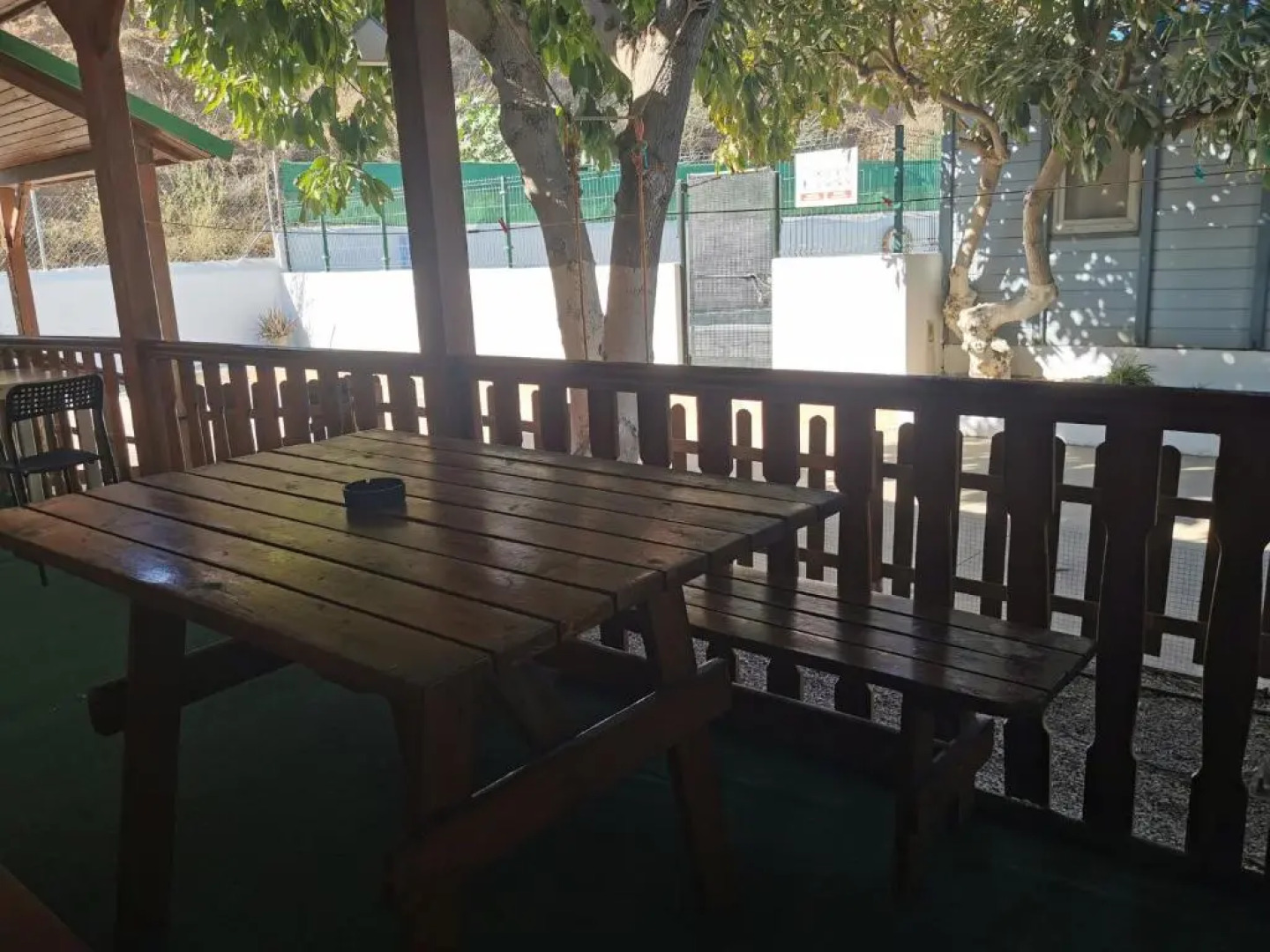 Bungalow con piscina en camping privado cerca de la playa de Torre del Mar Ideal familias