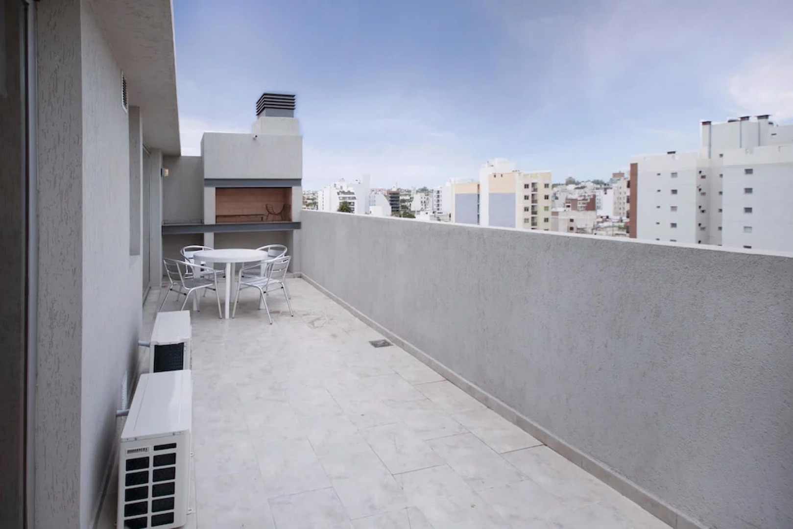 A7W Viamonte Apartment