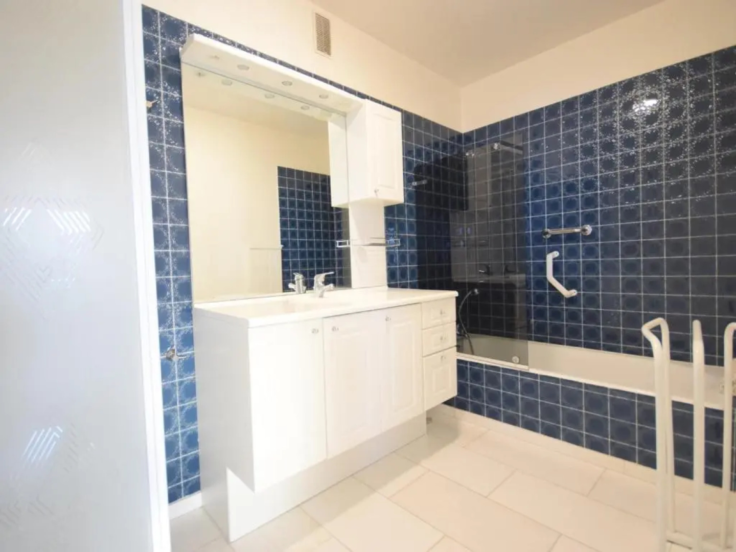 Appartement Évian-les-Bains, 2 pièces, 4 personnes - FR-1-498-13