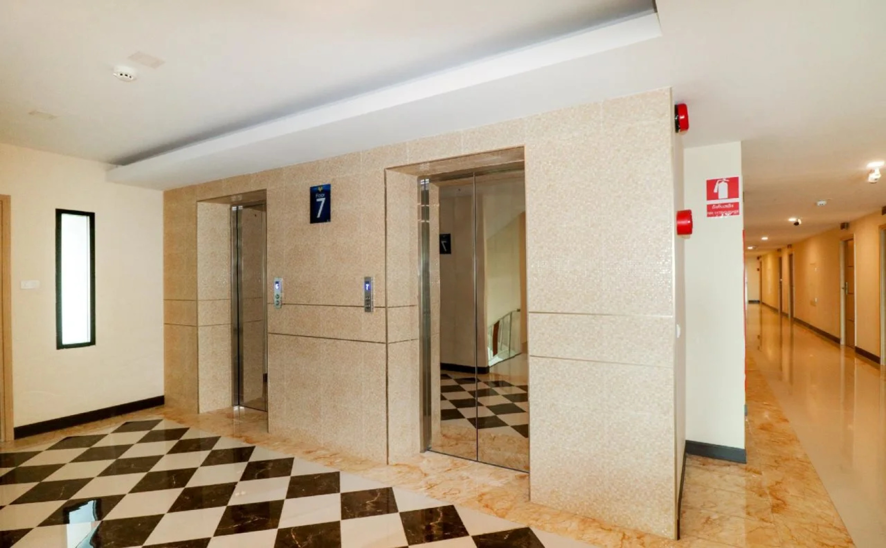Tara Grand Hotel