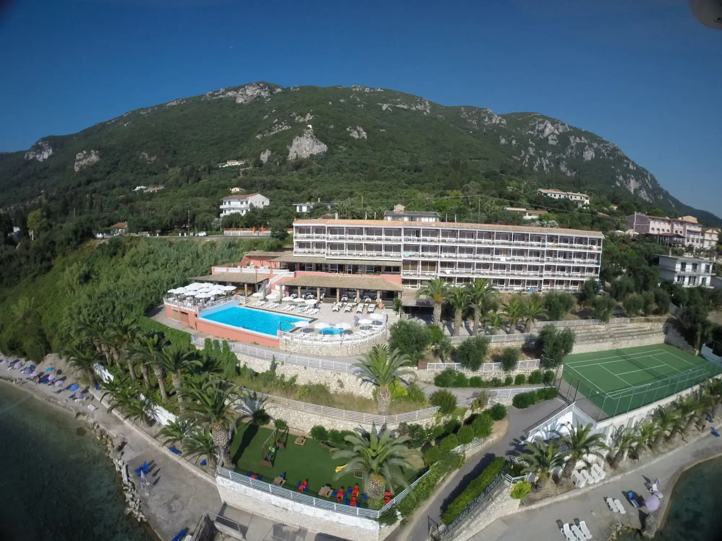 Отель Corfu Maris Bellos