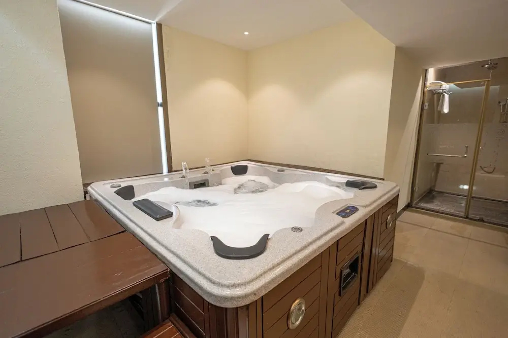 The BellaVista Hotel Chandigarh Panchkula