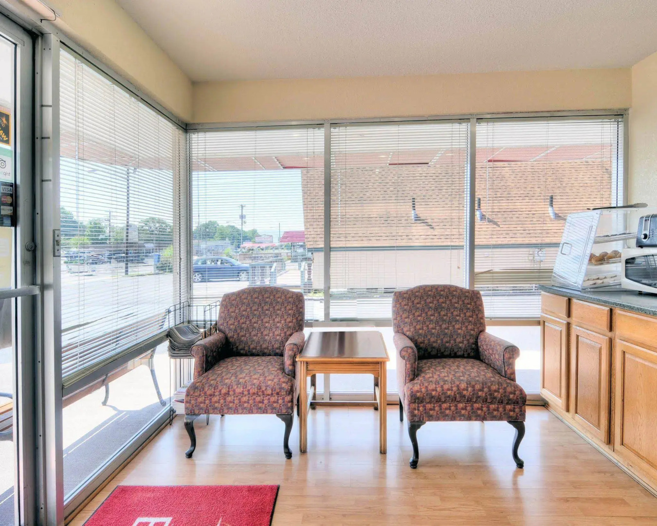 Econo Lodge Near Motor Speedway