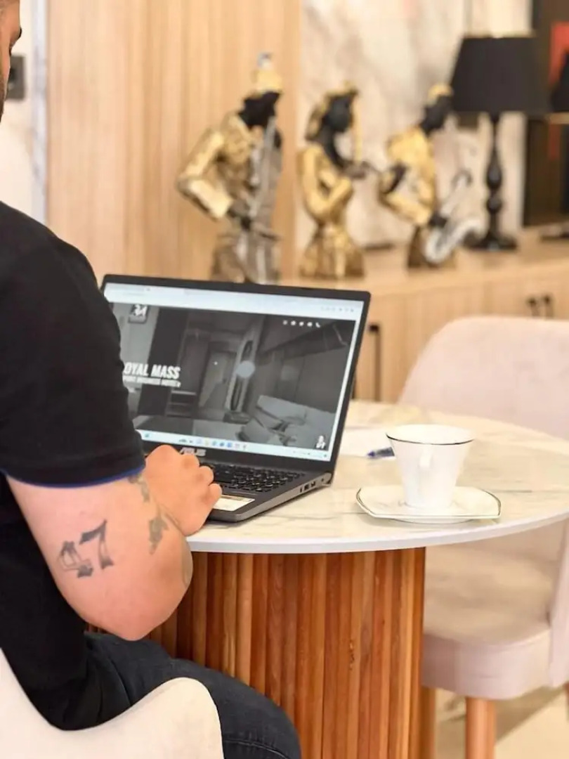 Royal Mass Airport Business Hotel