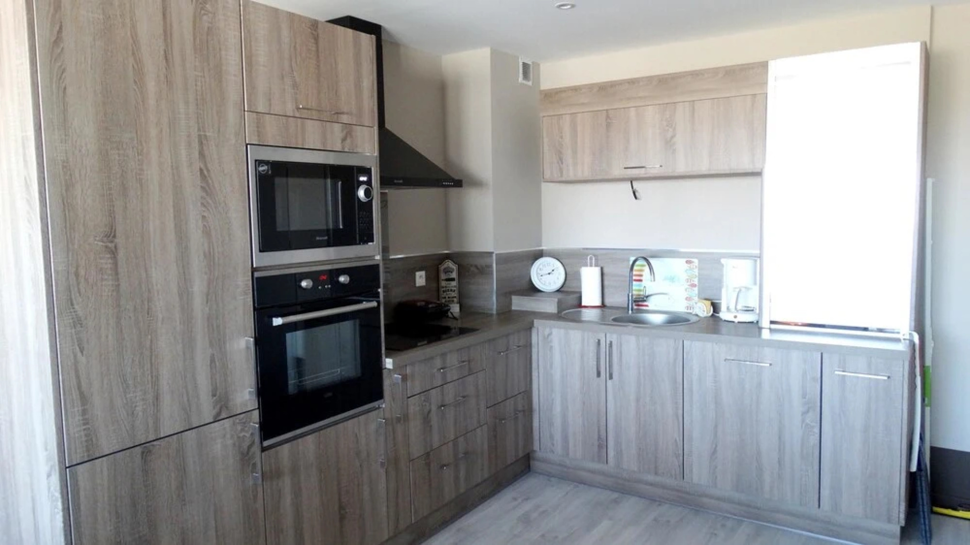 Apartment With one Bedroom in Saint-hilaire-de-riez, With Wonderful se