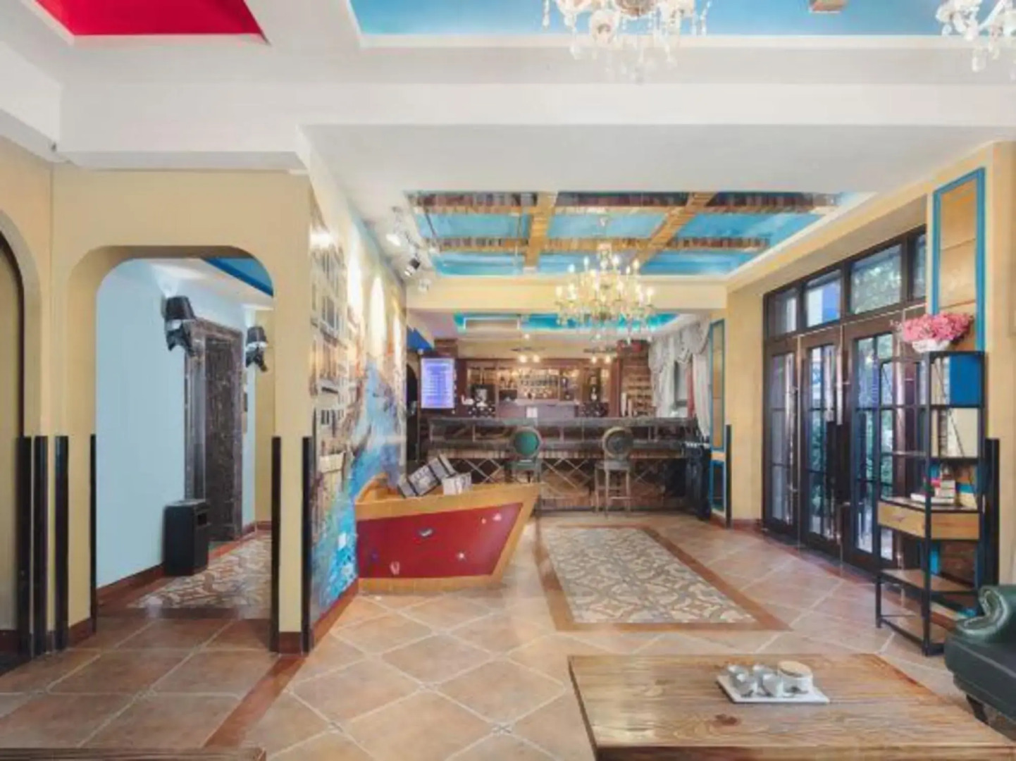 Guangan Linshui Fengge Fashion Hotel