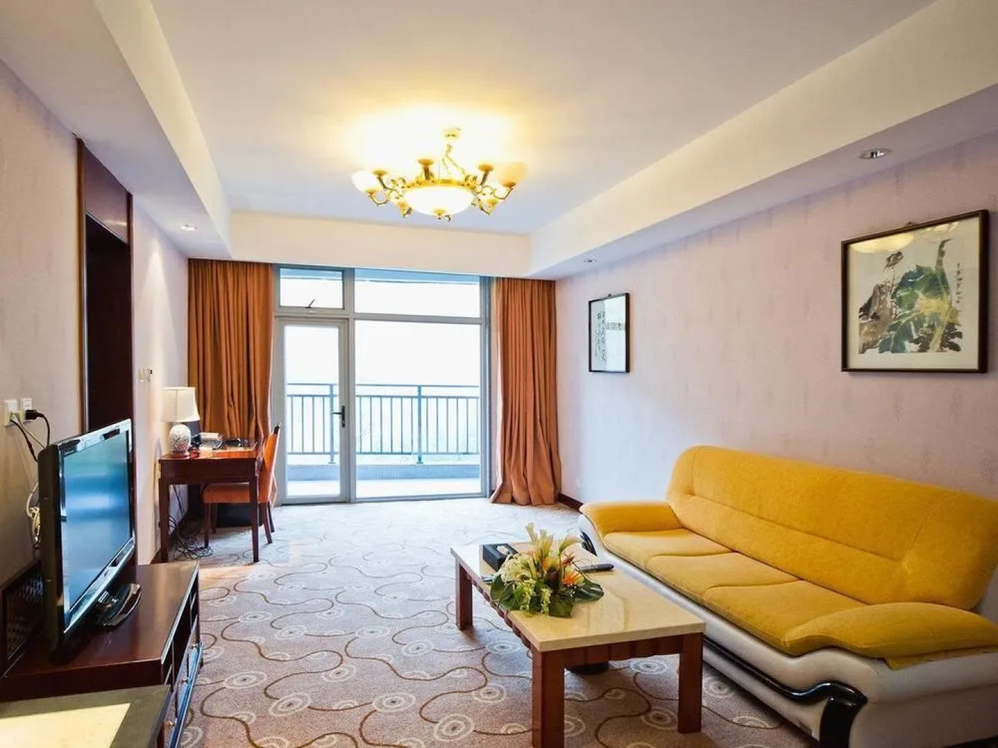 Emeishan Huasheng Spa Hotel