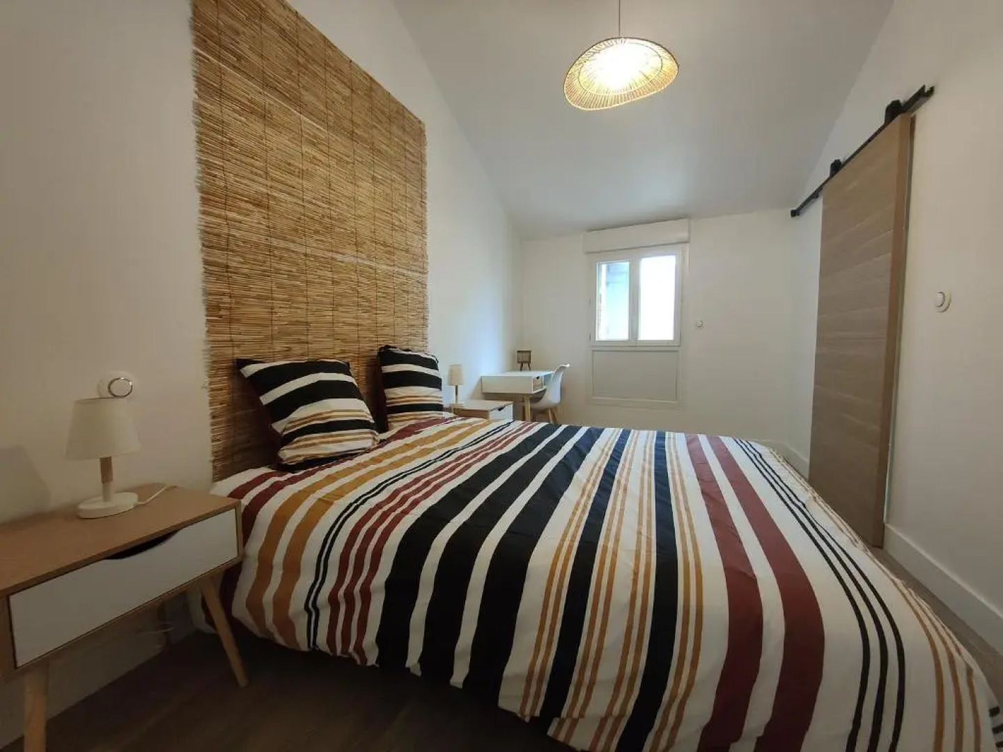 Bon Encontre, Allee de la Vierge