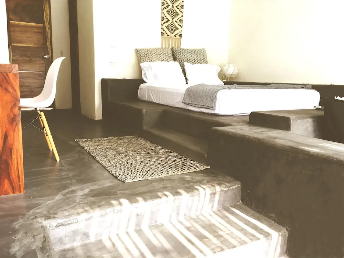 Swell Surf & Lifestyle Hotel