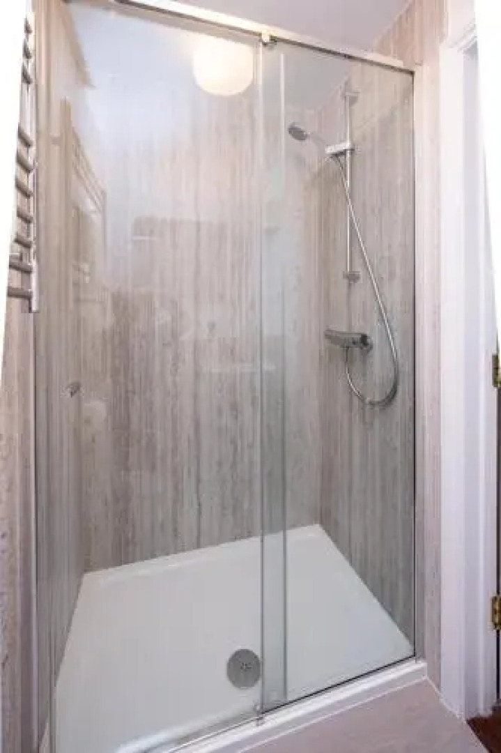 Ogilvie Lodge Apartment