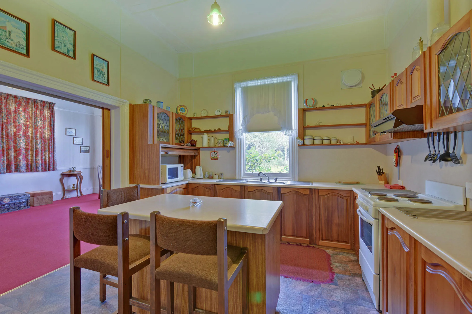 Strahan Wilderness Lodge