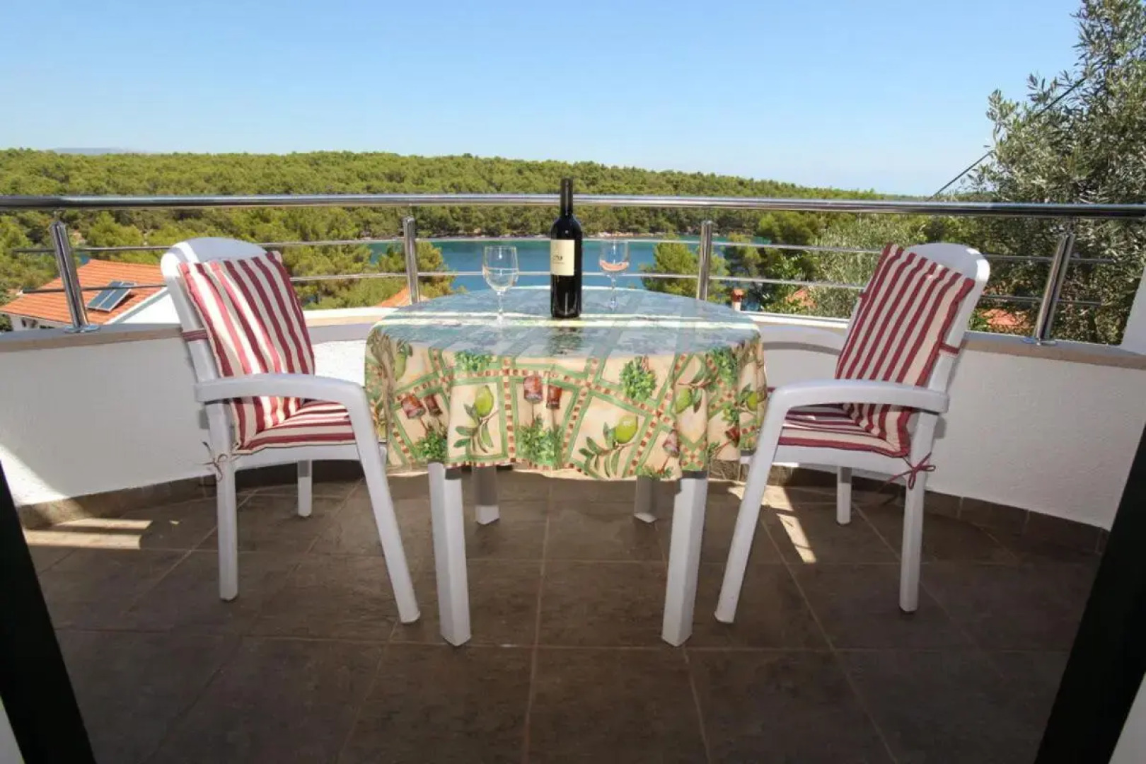 Apartments Jole - 70m from the sea