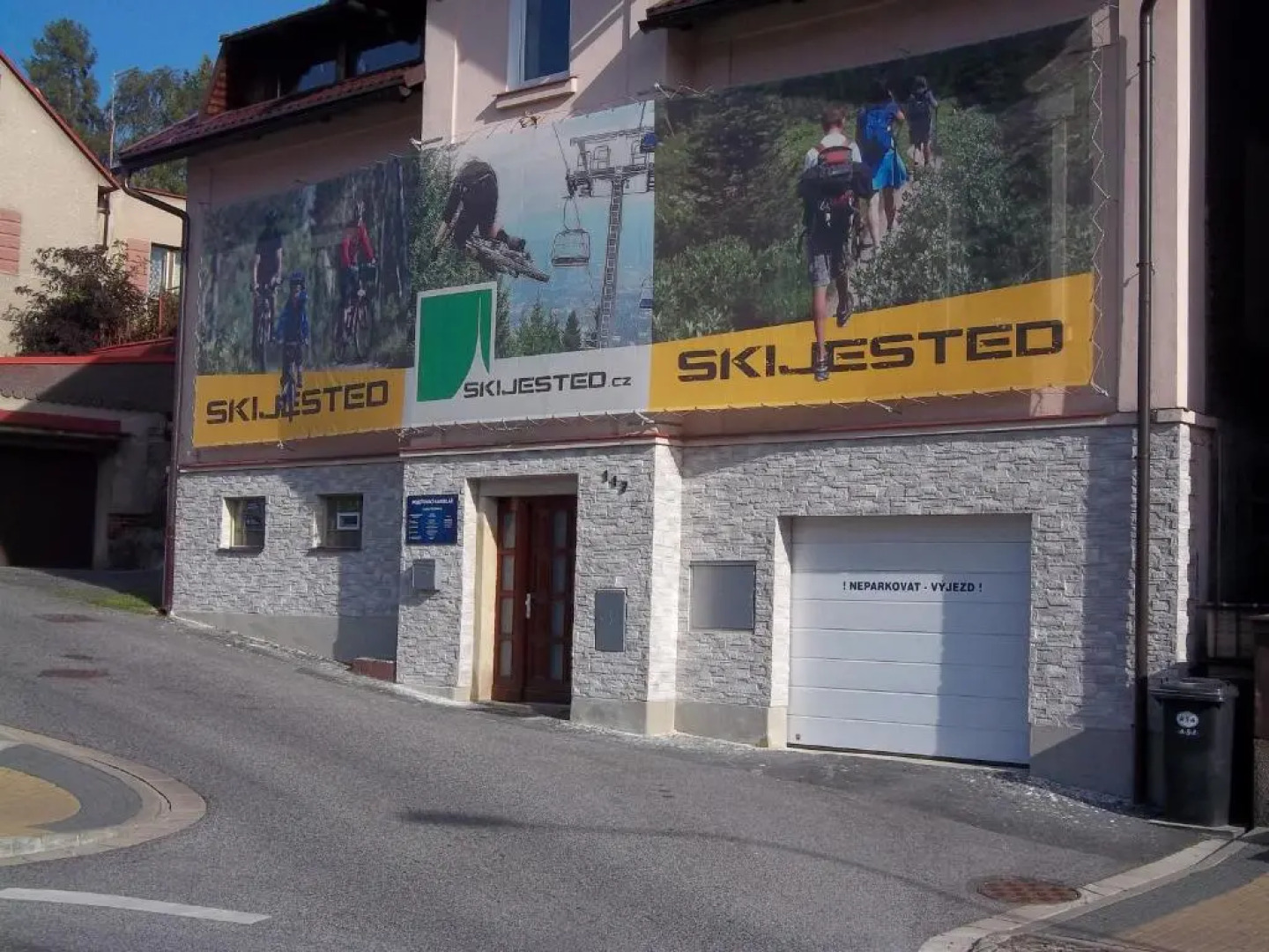 Apartment Krkonošská