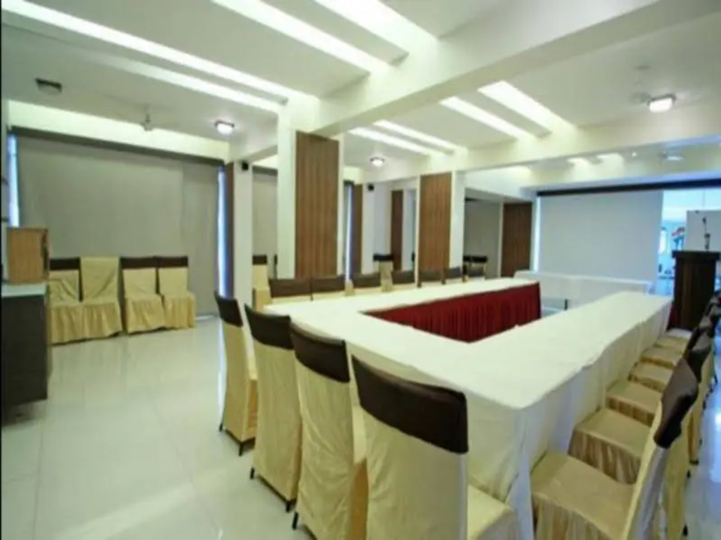 Hotel Tanish Residency