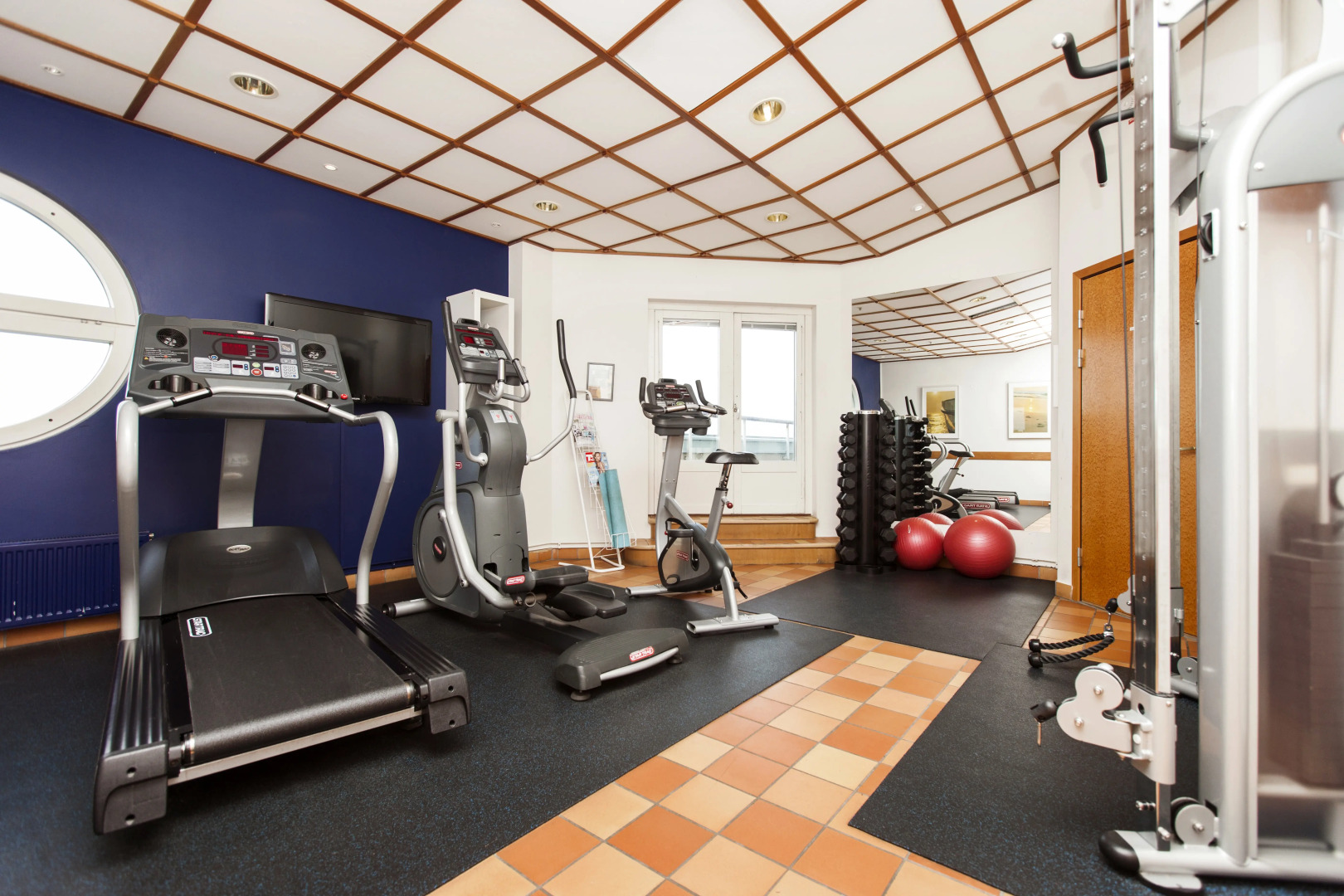 Elite Hotel Marina Plaza