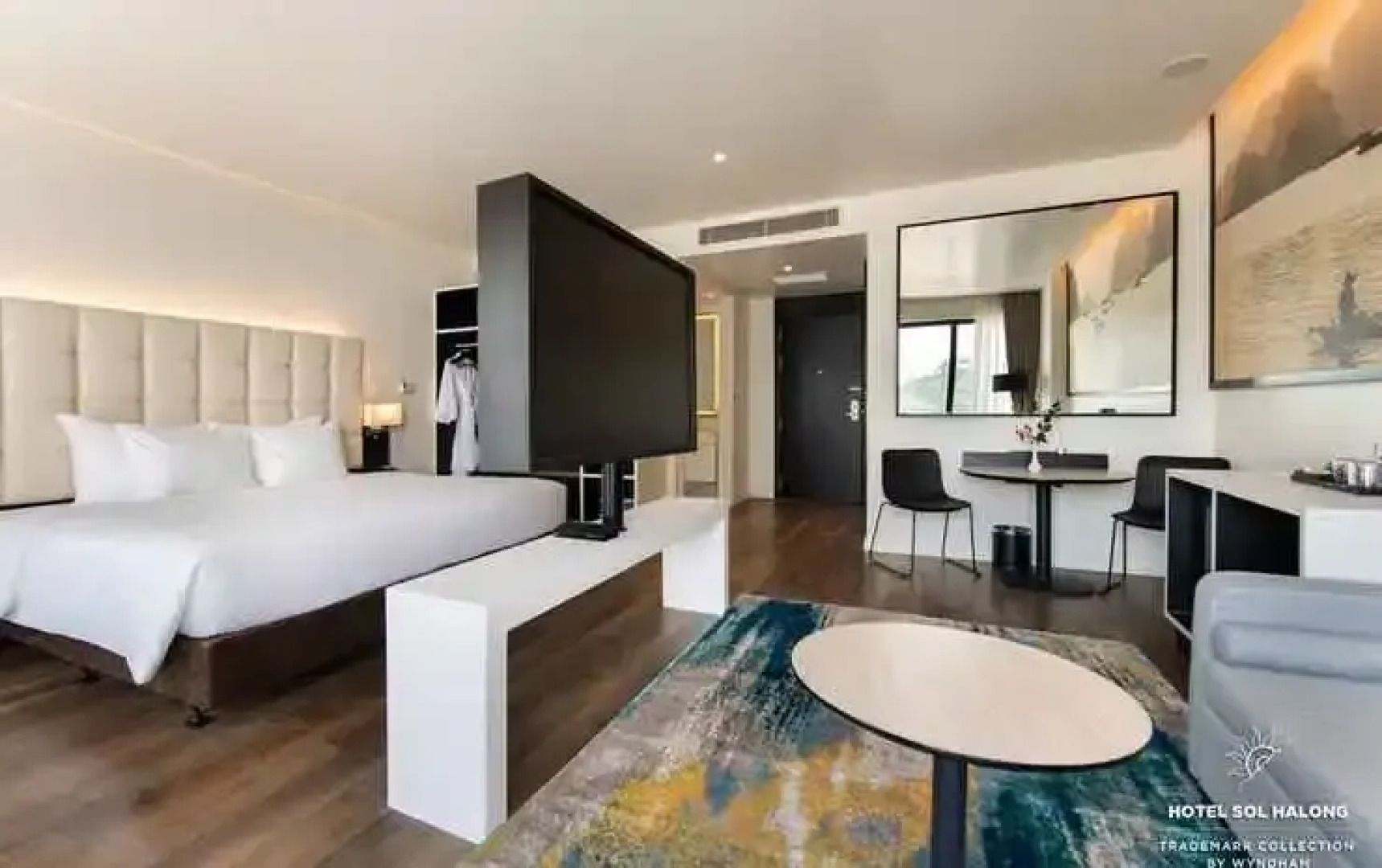 Hotel Soleil Ha Long – Trademark Collection by Wyndham