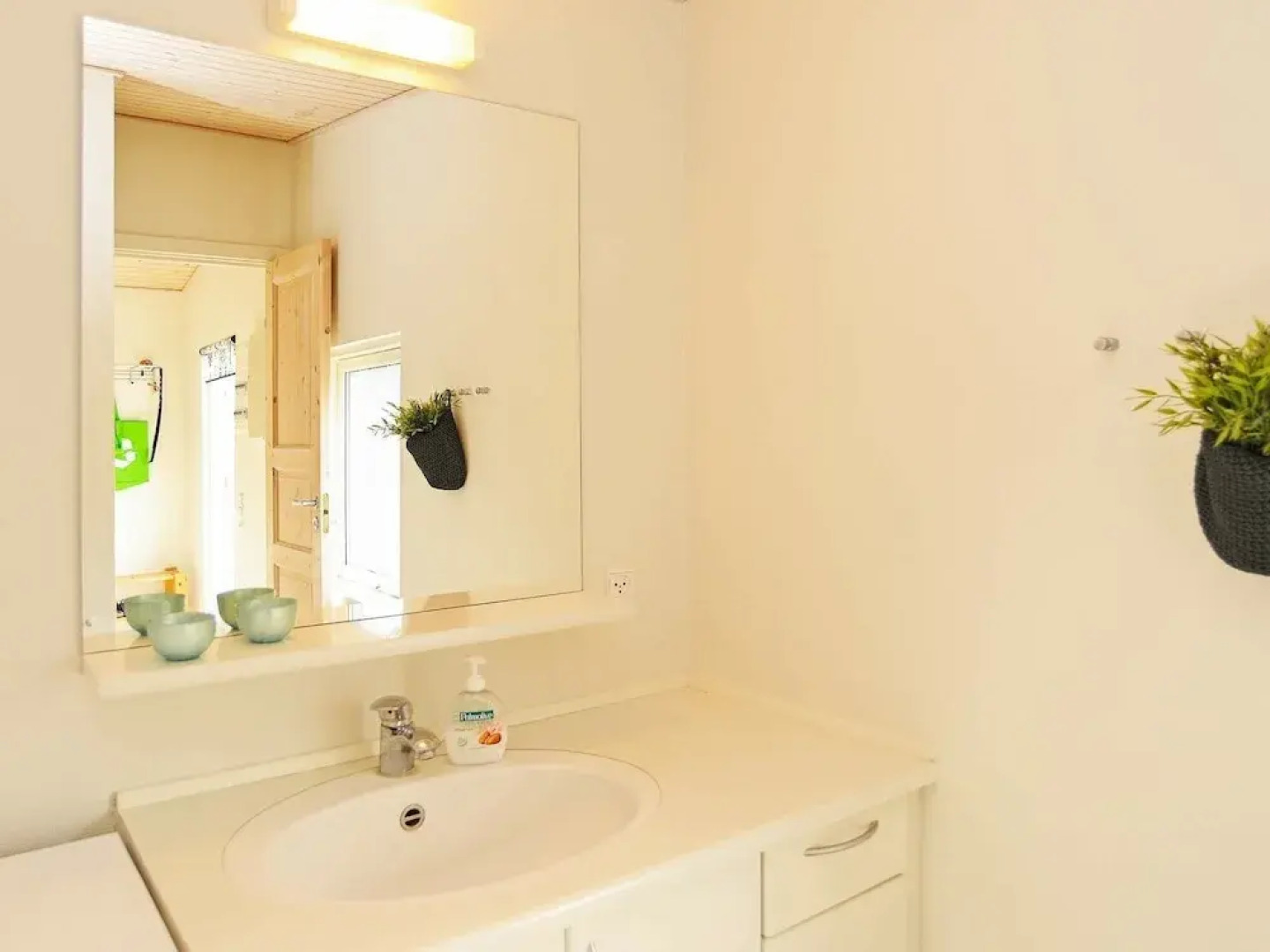 Luxurious Holiday Home in Millinge With Roofed Terrace