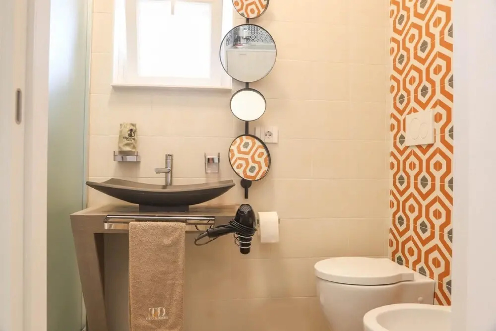 B B D Aprile Camera Tulipano