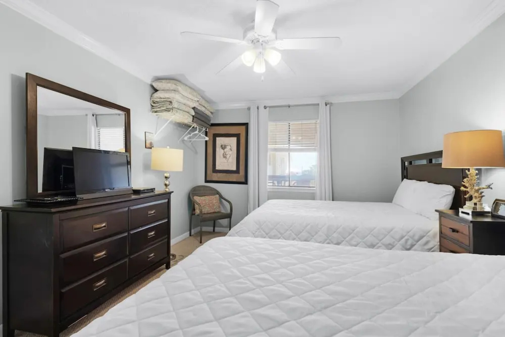 Sunset Harbor Palms 2-301