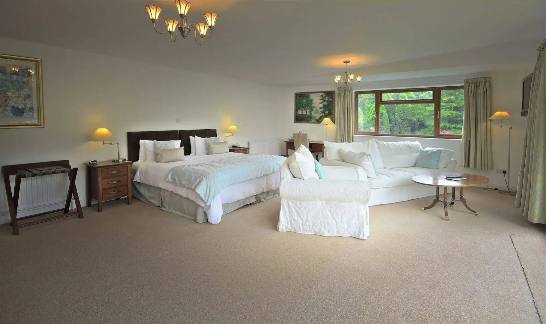 Tovey Lodge