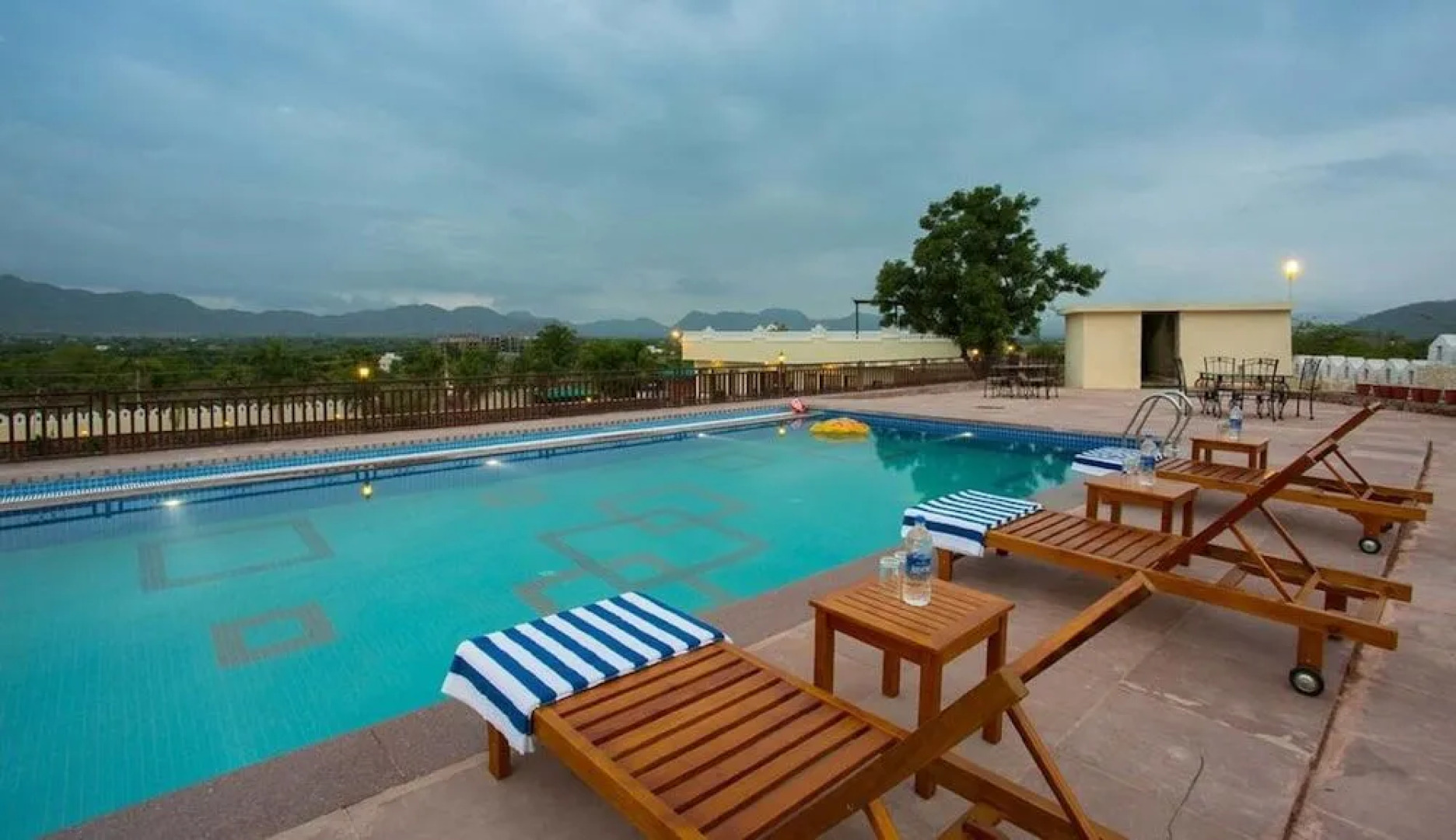 Hill Garden  Retreat