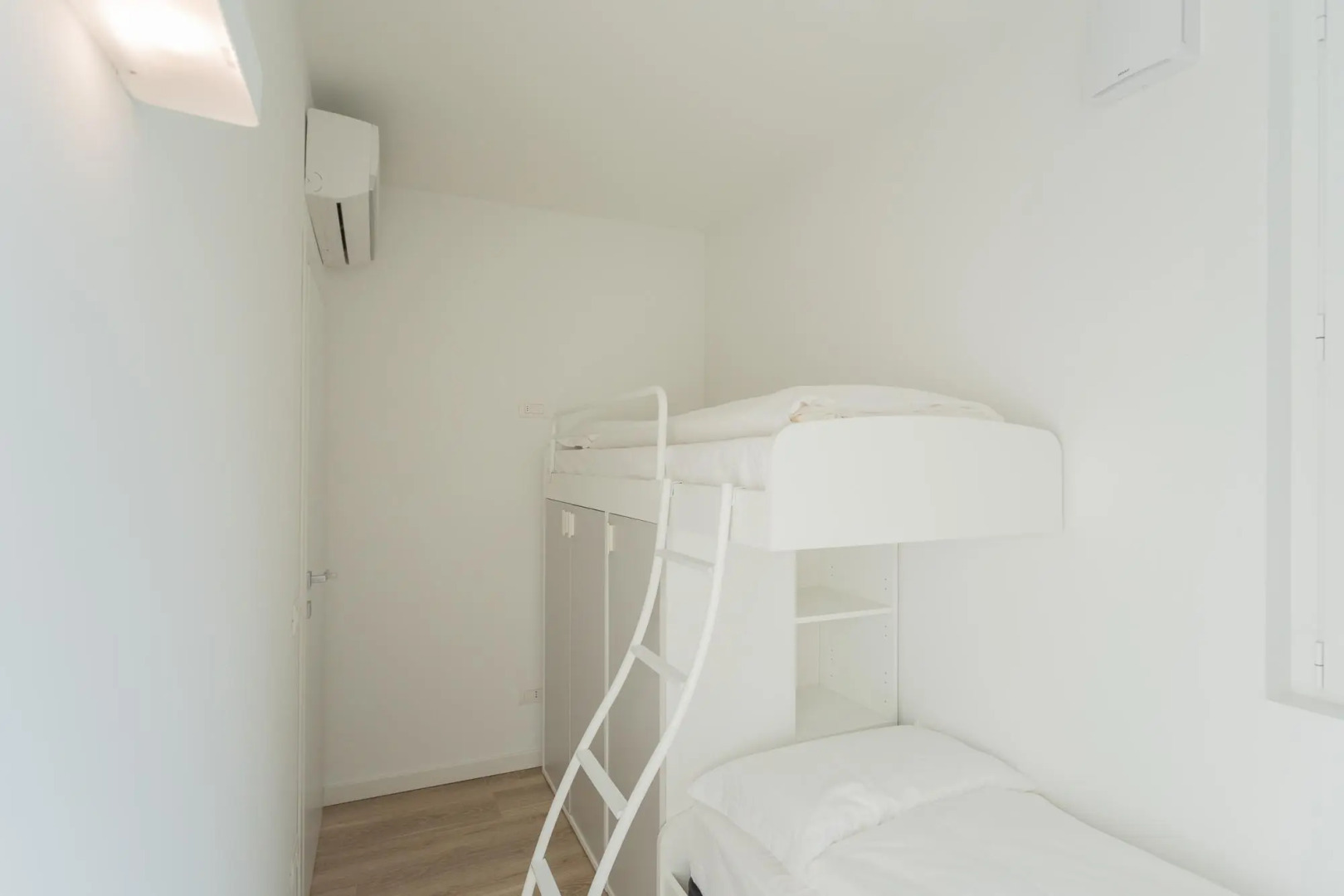 Valarin Como Luxory Apartment Wellness
