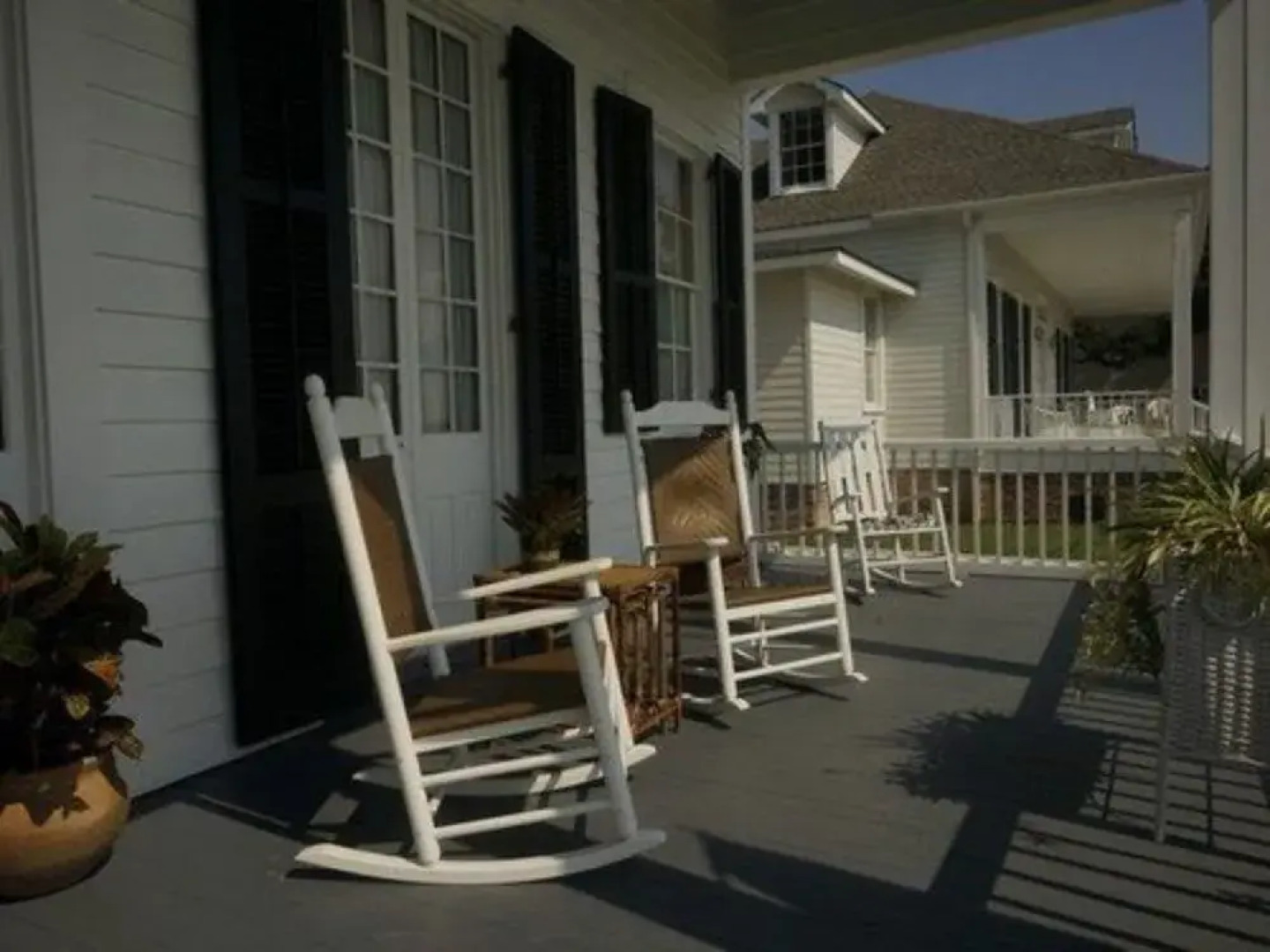 Aunt Dot's Luxurious Beachfront B&B