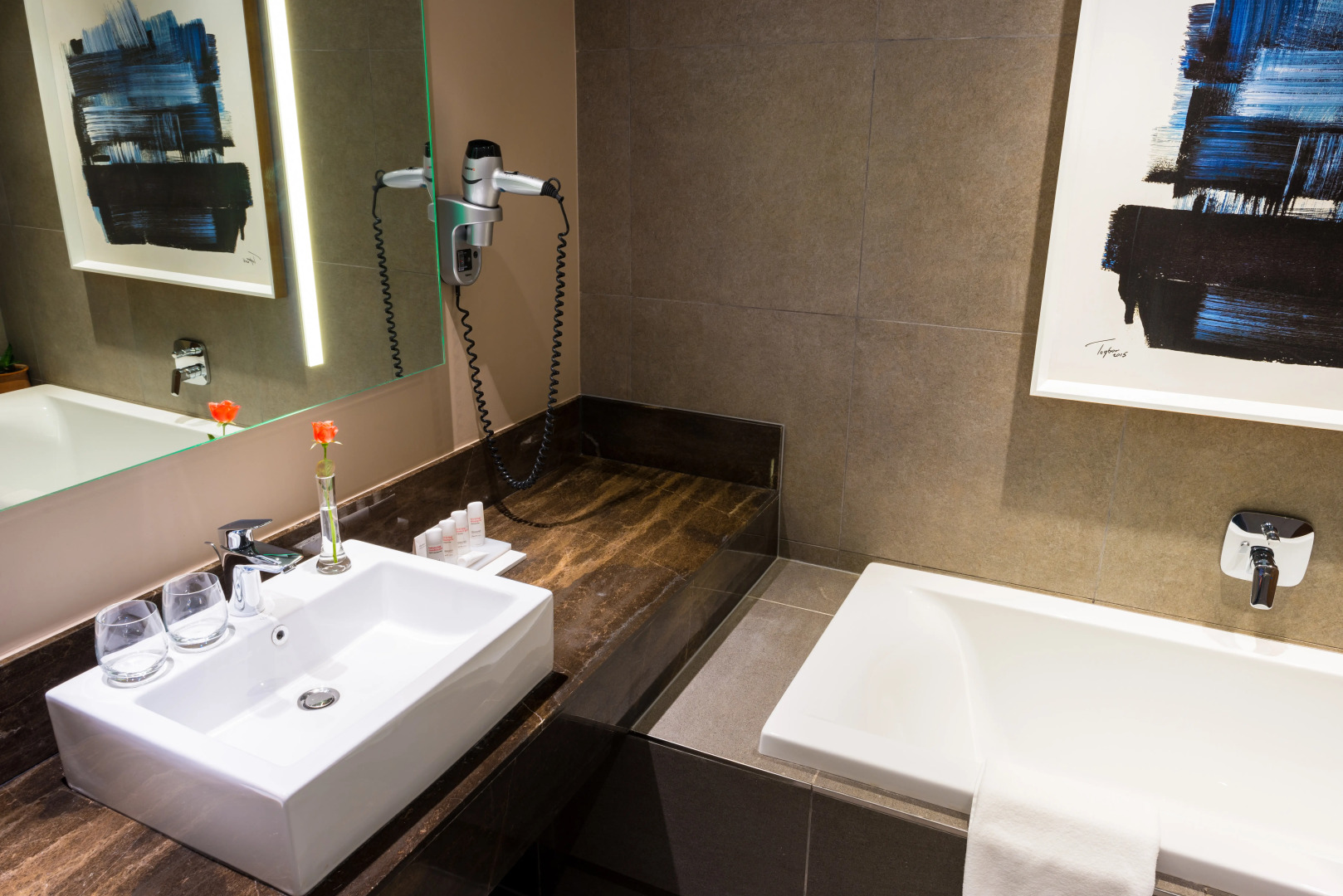 Hotel 2 Fevrier, Lome