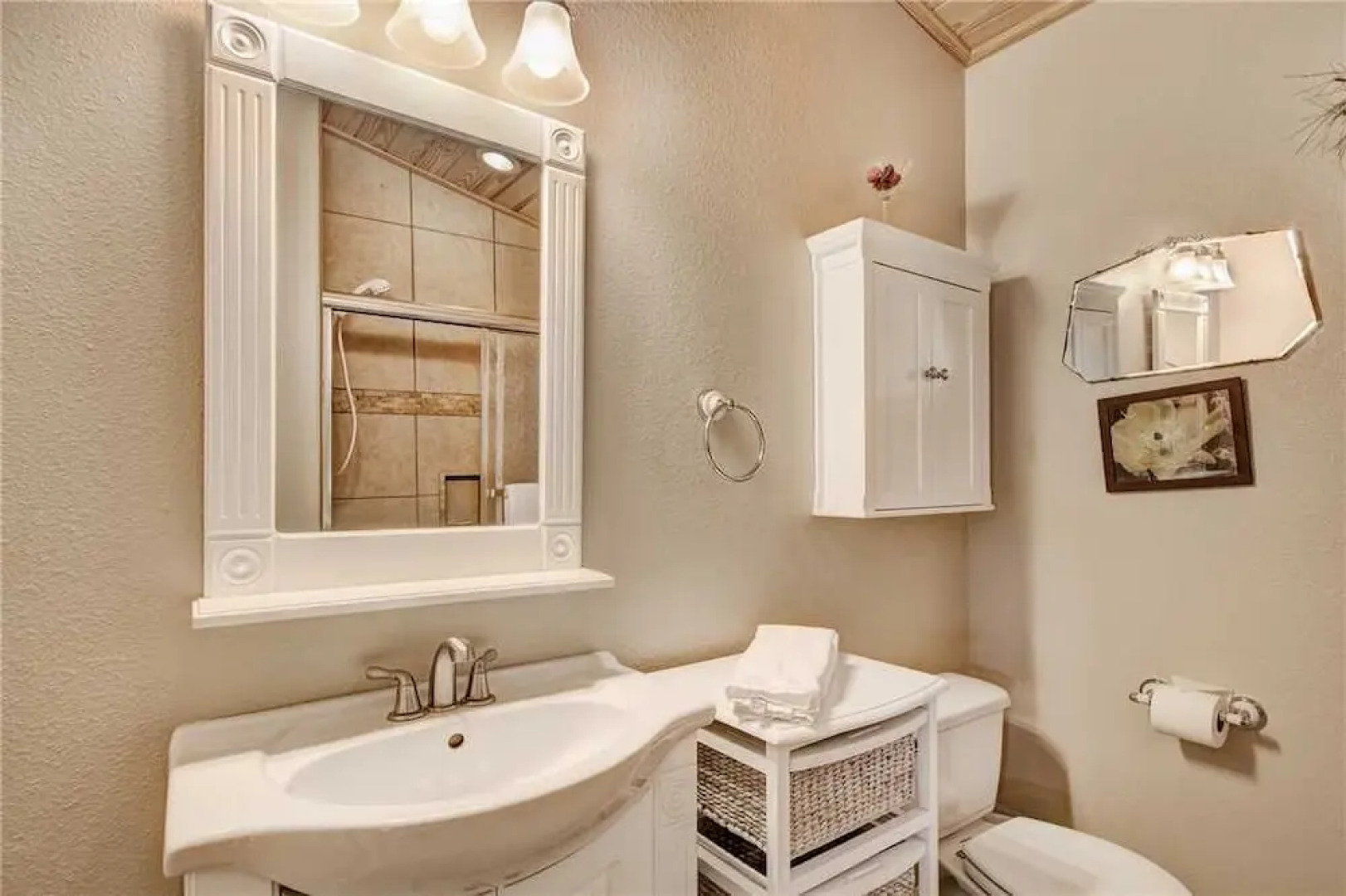 Treetop - Two Bedroom Cabin