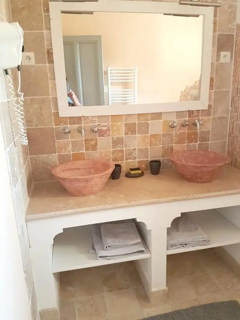 House With 2 Bedrooms in Aubignan, With Shared Pool, Enclosed Garden and Wifi - 120 km From the Beach