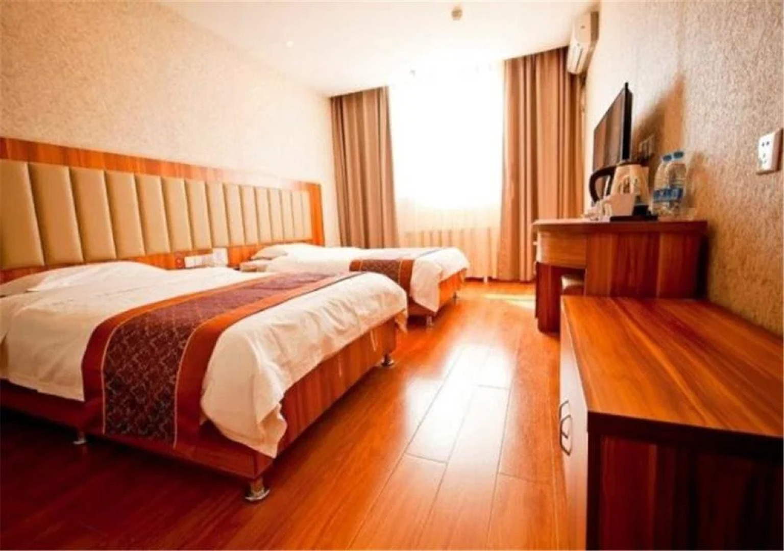 Elan Hotel Korla Passenger Transport Center Branch