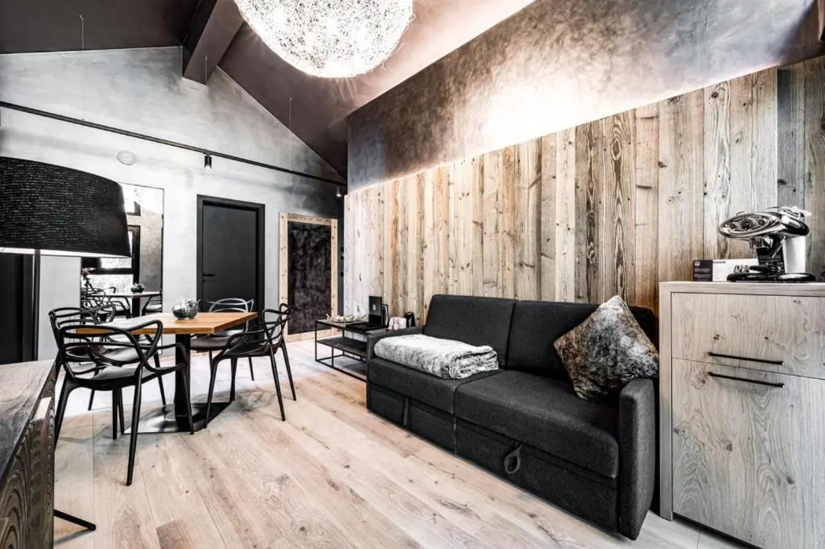 Almmonte Präclarum Suites Design Hotel