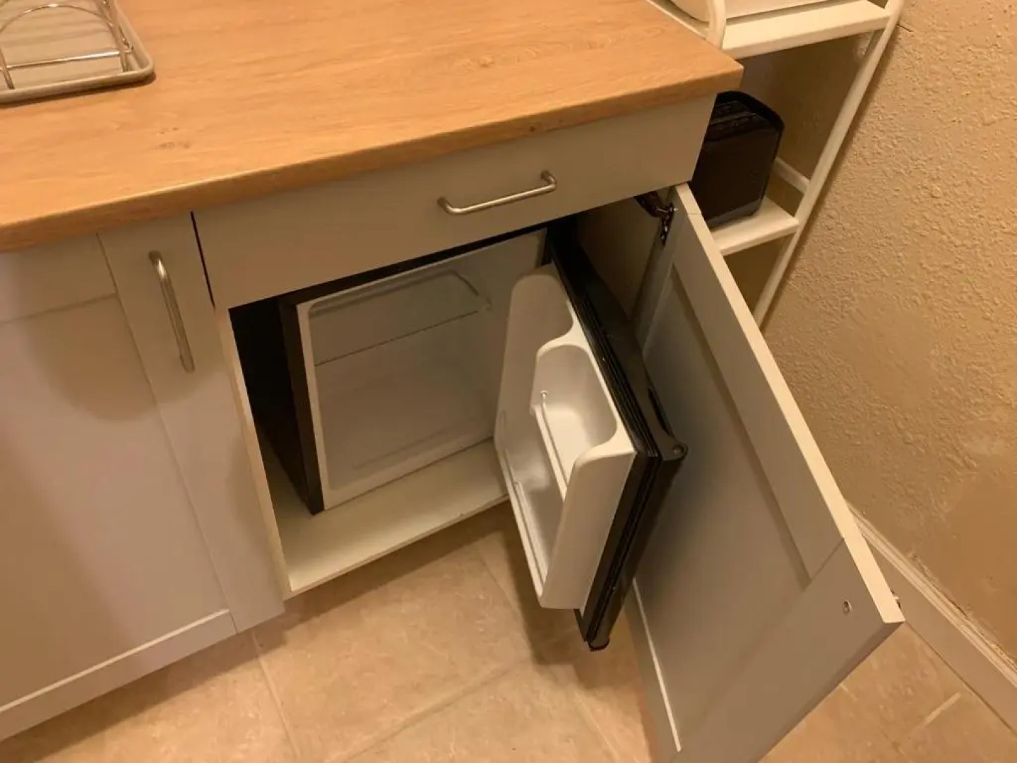 Succulent Studio by beach w/full kitchen