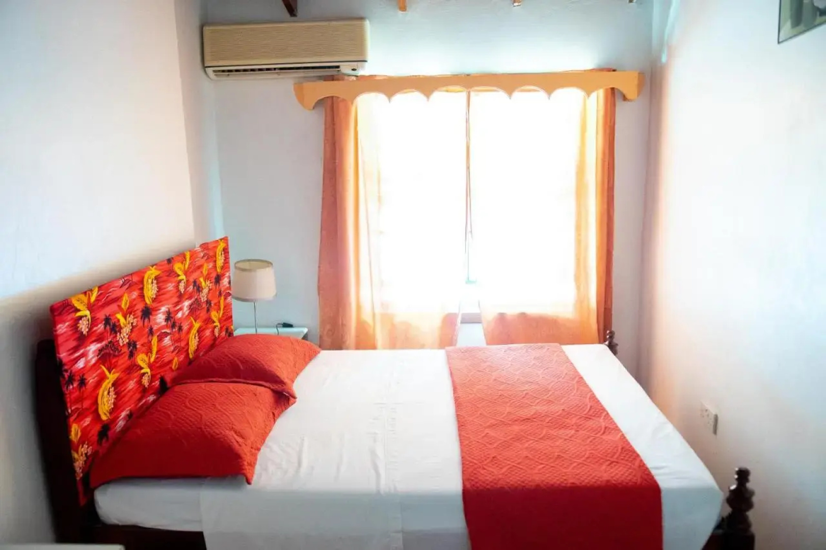 Tropical Breeze Guest House