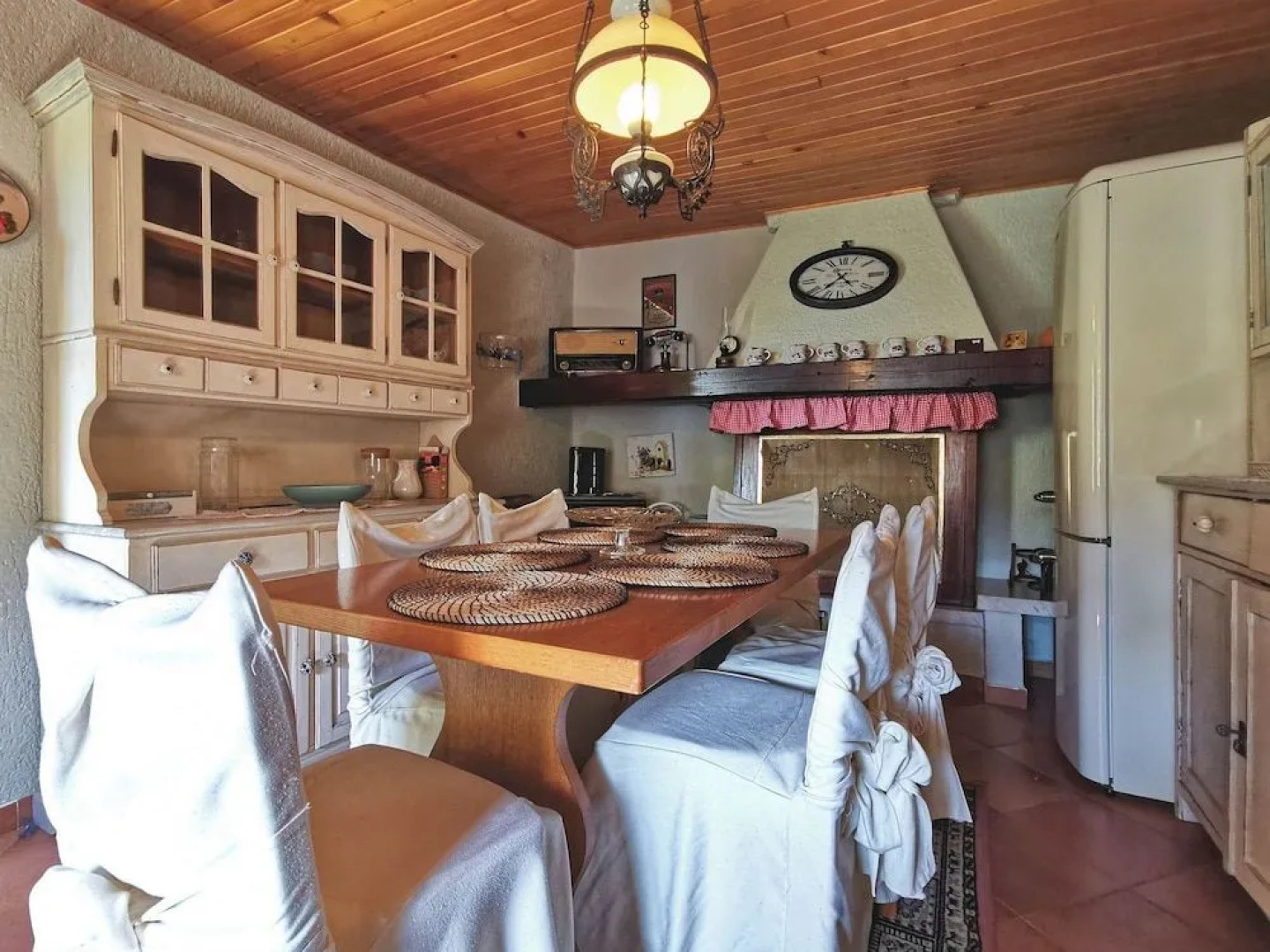 Holiday Home Mavrici - Two Bedroom Holiday Home with Pool