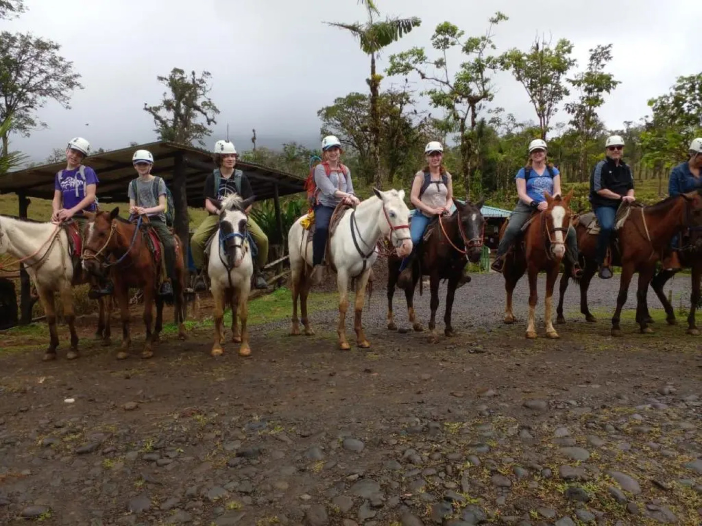 Hotel Rio Celeste to Know