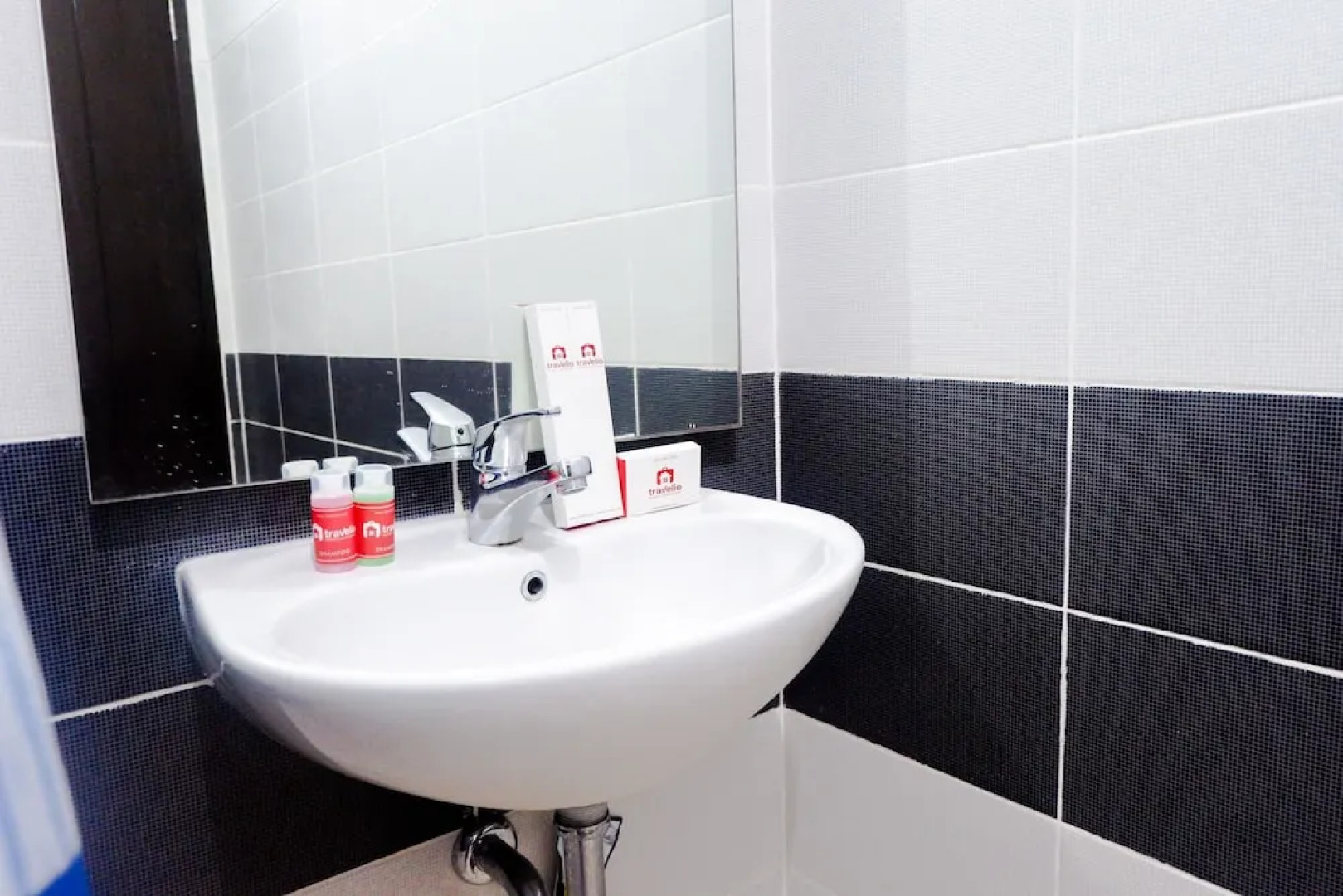 Cozy Scientia Residence Apartment near Summarecon Mall Gading Serpong