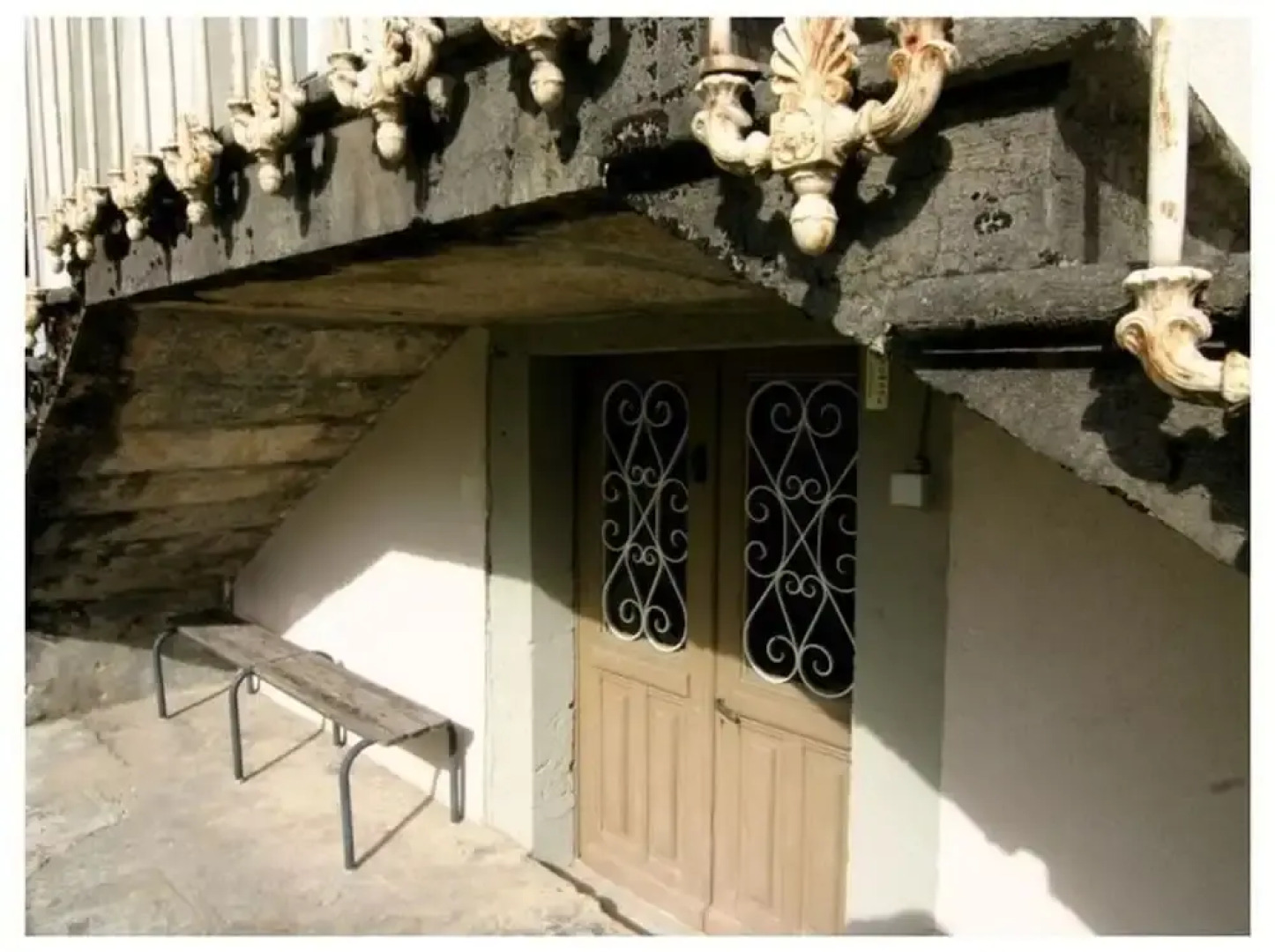 Pradia's Modern Retreat