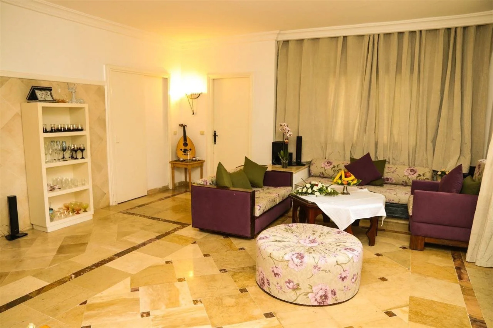 Suites hotel les charmilles & spa