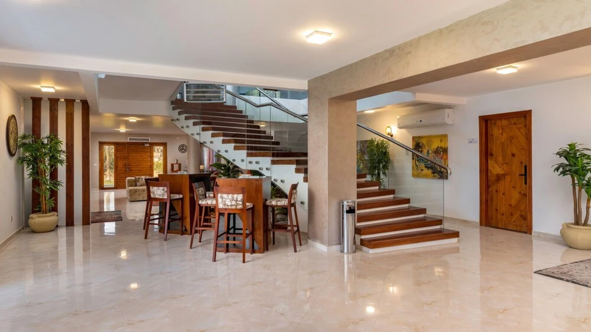 Squad 101,  world-class military-themed fitness & weight loss boot camp/retreat/hotel