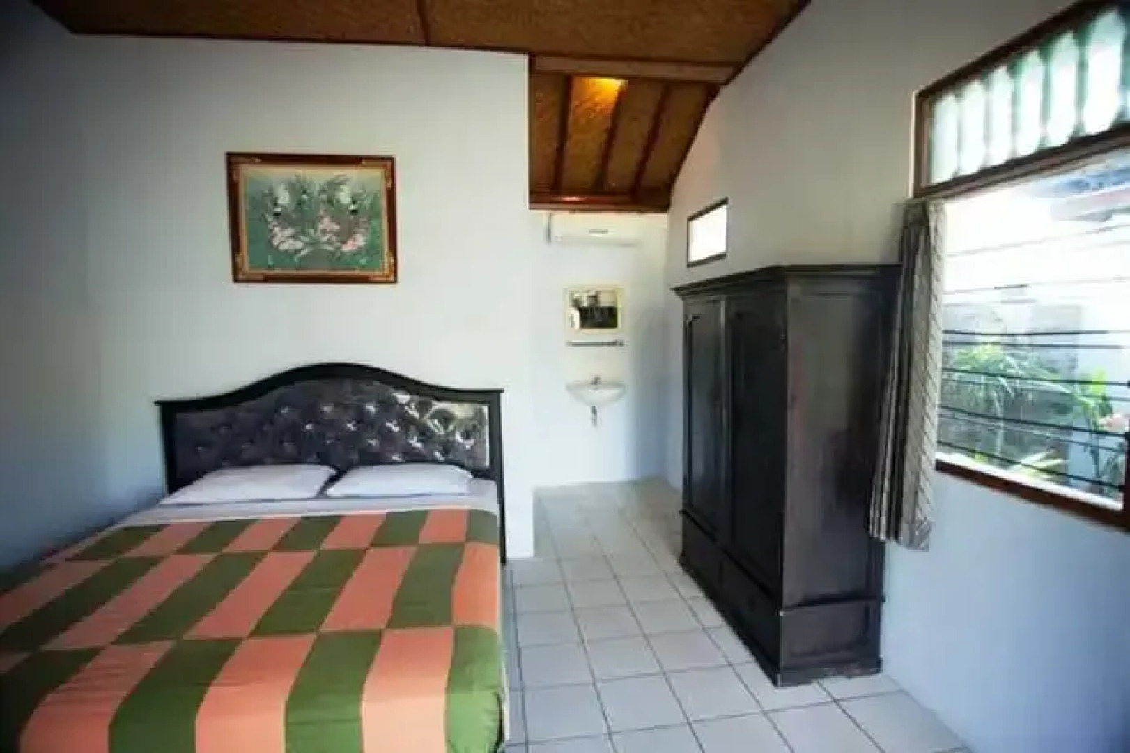 Segara Bukit Seaside Cottages