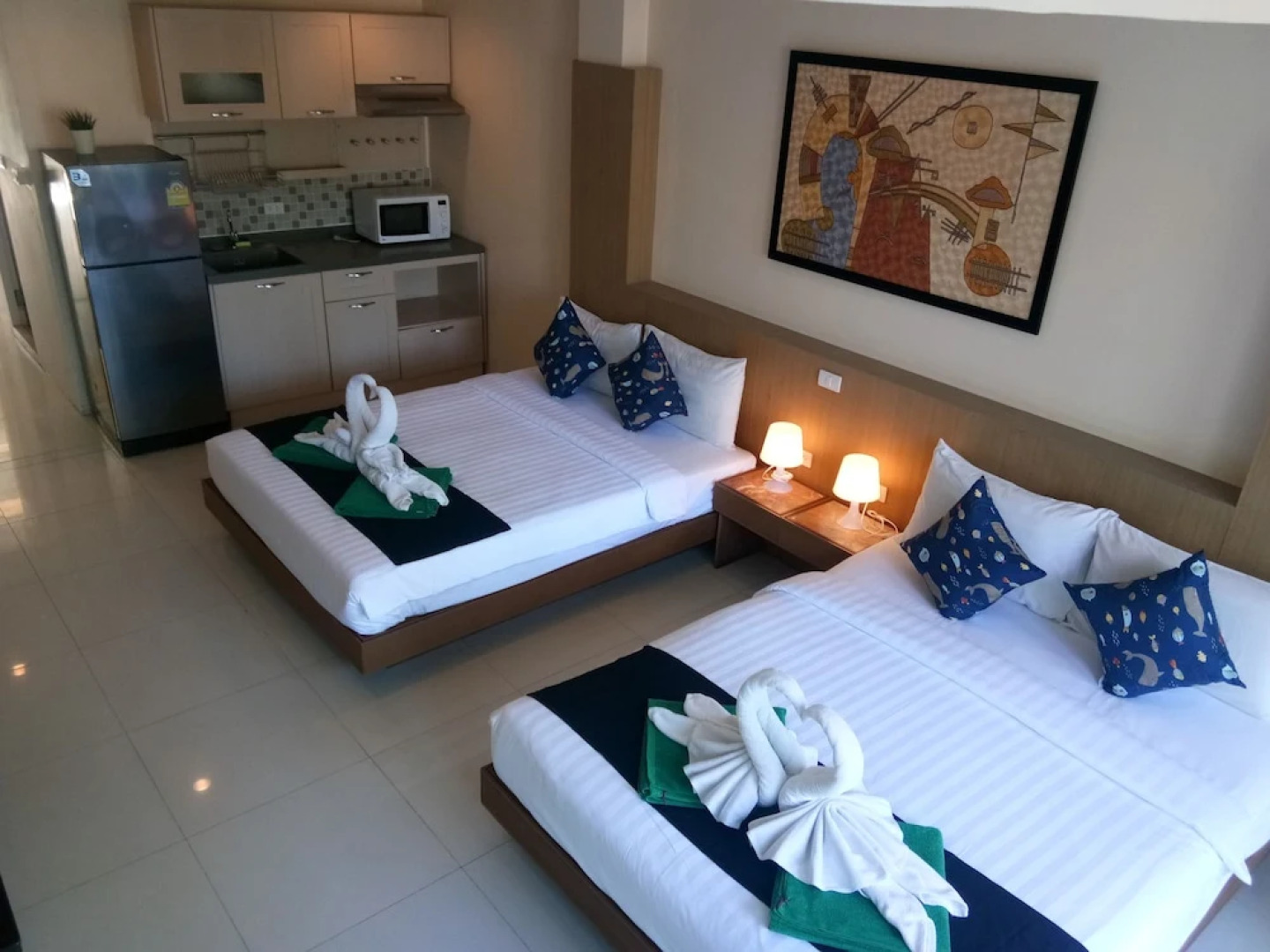 Island Patong Beachfront Apartments
