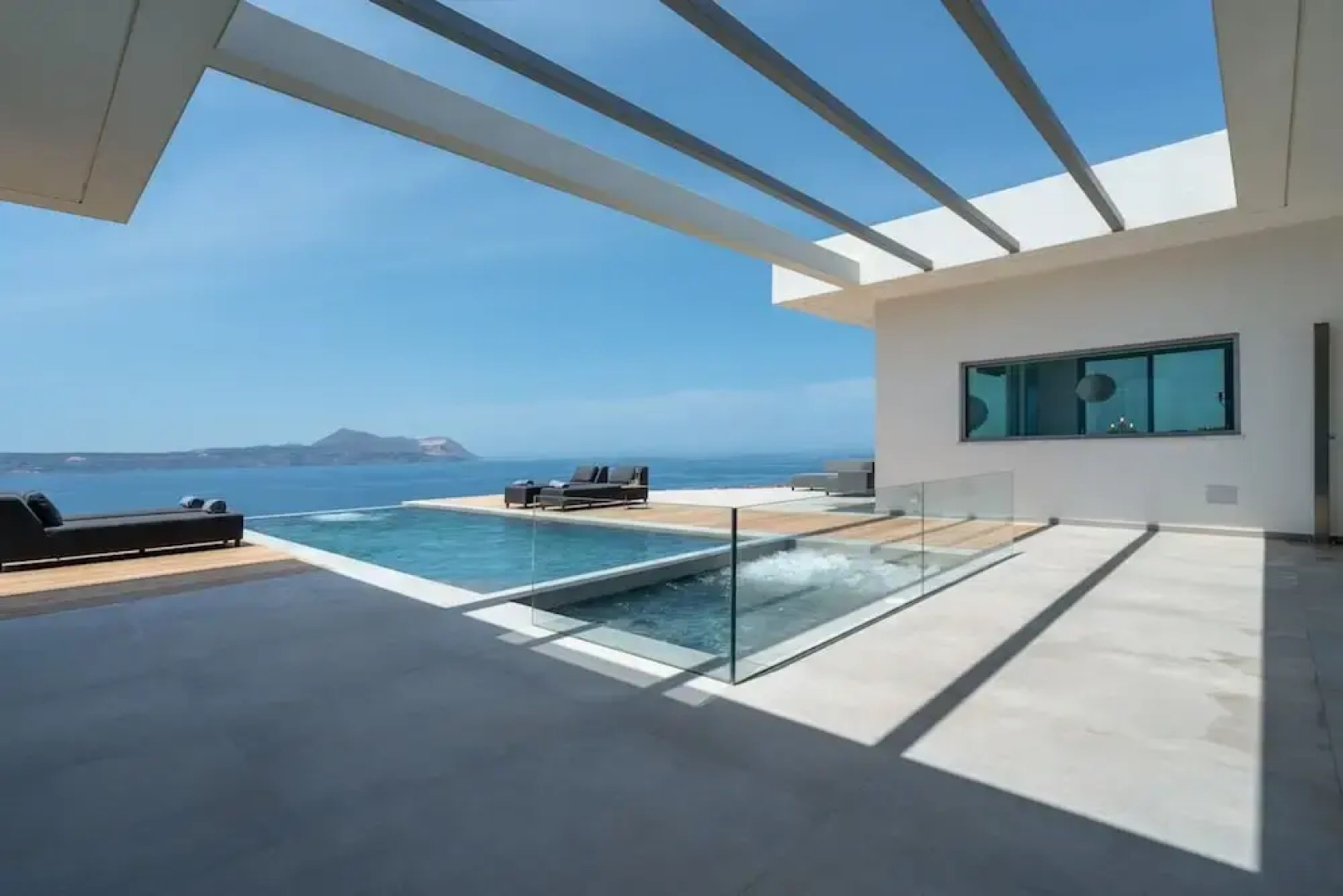 Ici - you are Here - Breathtaking View