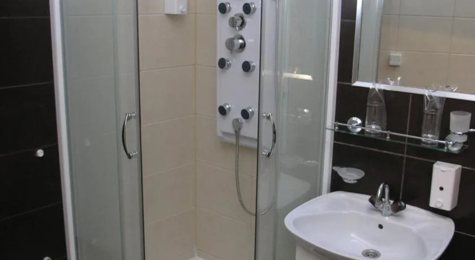 The Regent Club Hotel