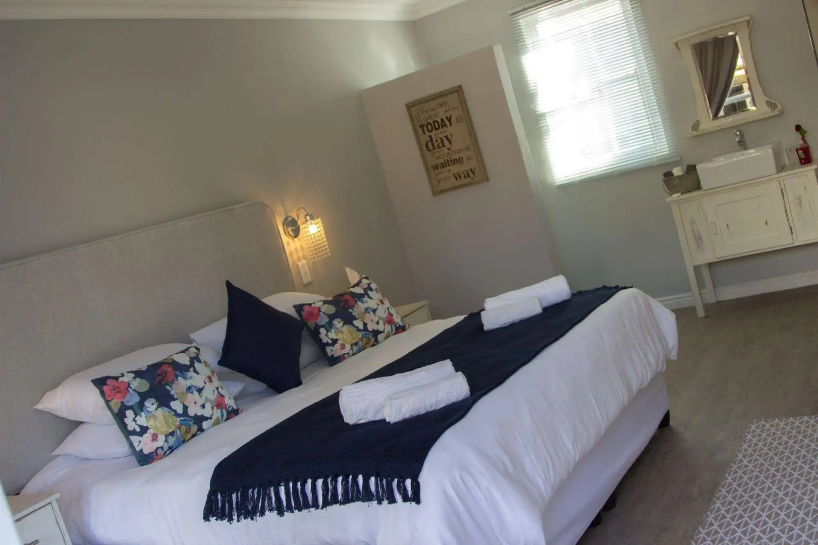 La Montagne Bed & Breakfast