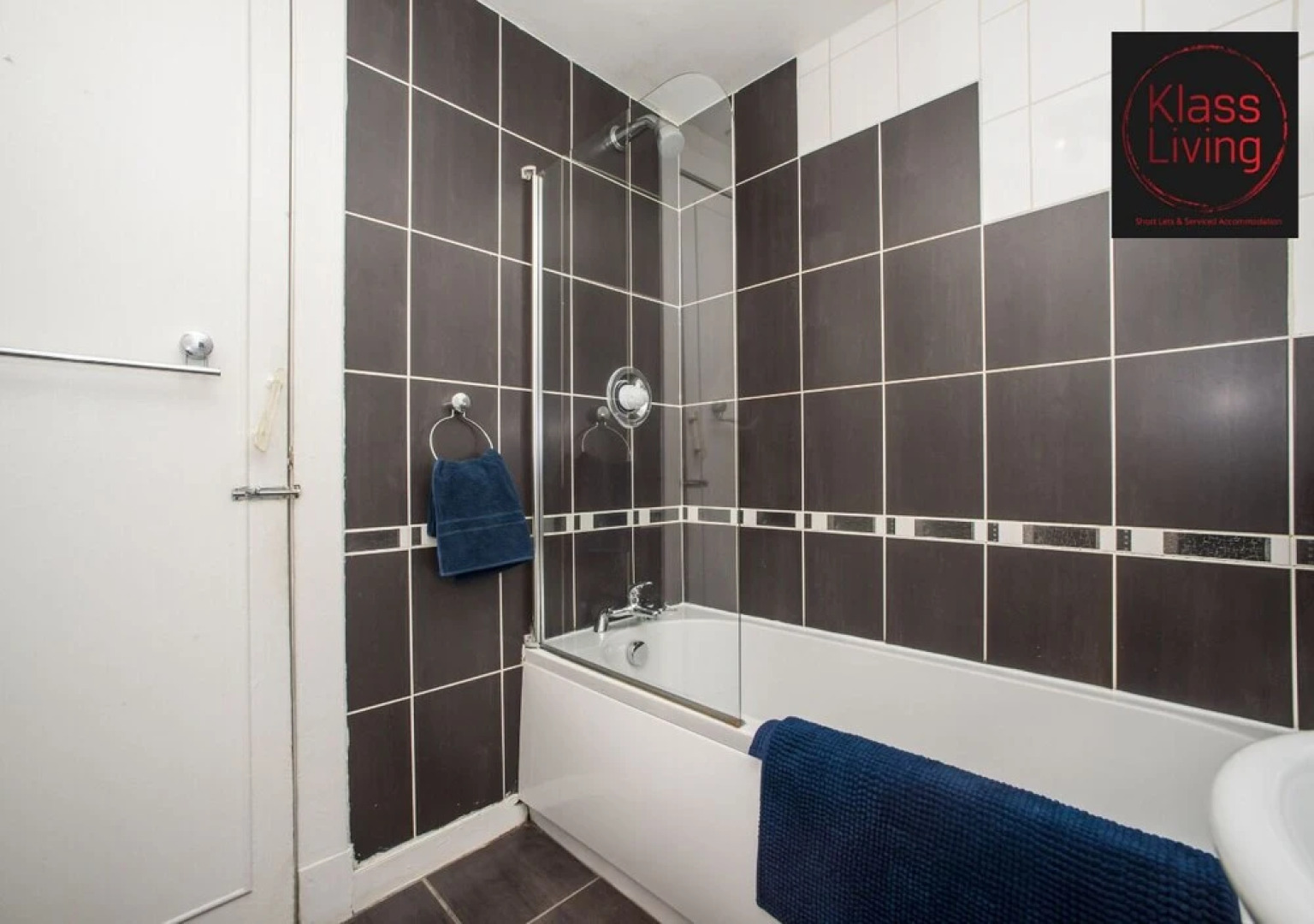 One Bedroom Apartment by Klass Living Serviced Accommodation Hamilton - West Apartment With WiFi and Parking