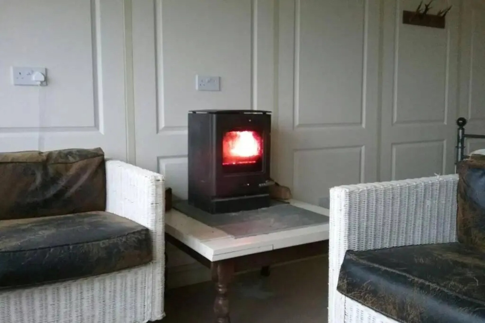 Stags View,Unique eco cabin, Dartmoor views