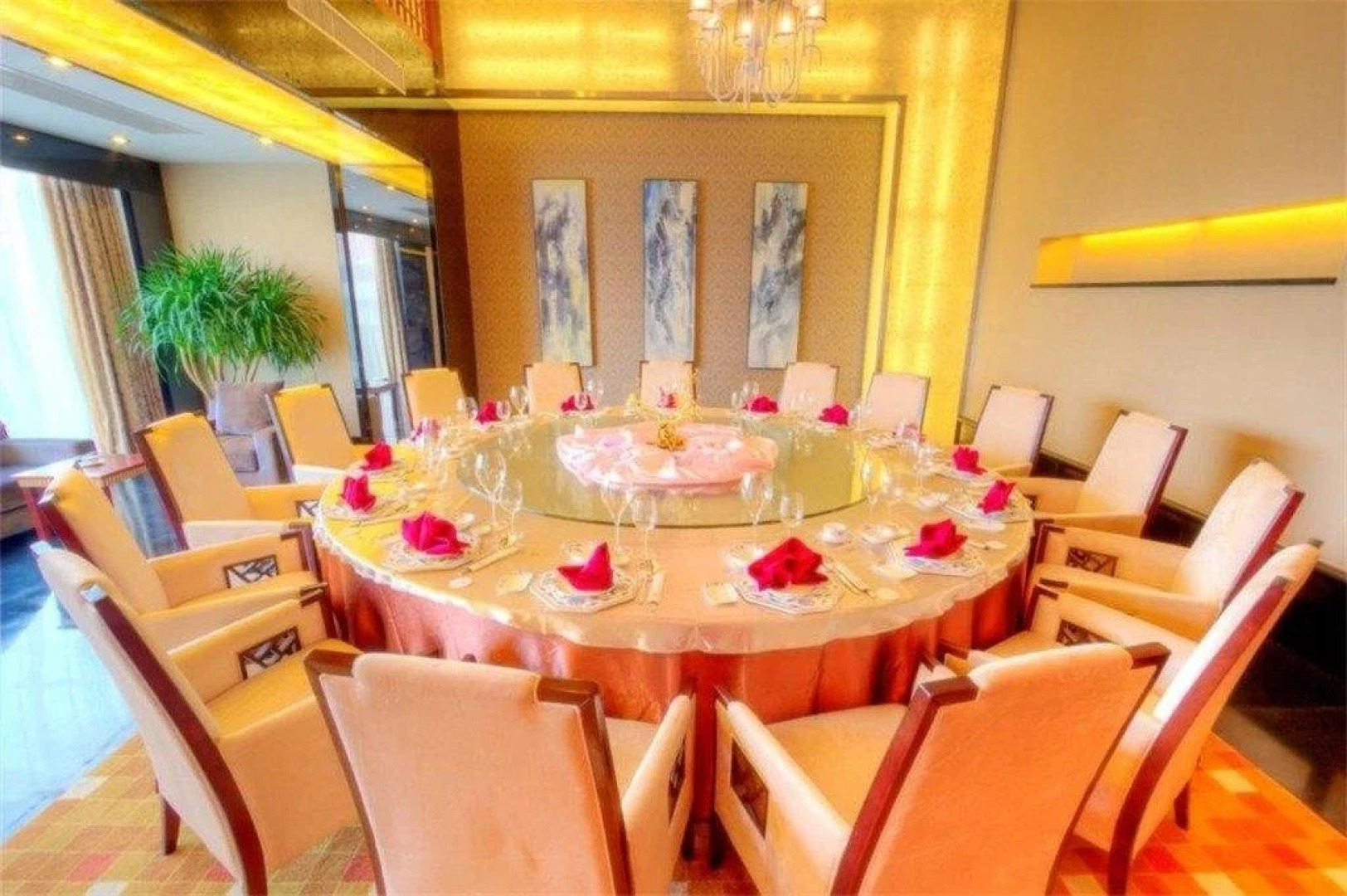 Zhanjiang Jinrun Holiday Inn